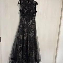 ロングドレス刺繍入り黒と金の花柄ロングドレスXL