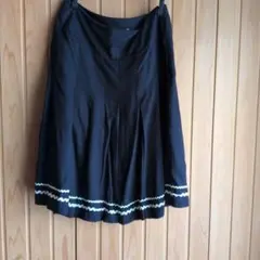 any sis プリーツスカート 紺色