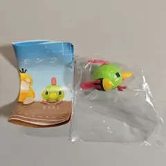 座るポケモン2 ネイティ