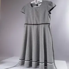 極美品 アートレター チェック柄 半袖 ワンピース 140 発表会やお出かけに◎