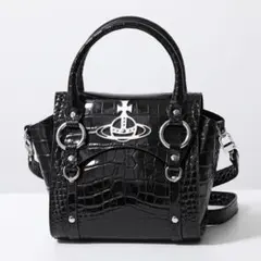 レア✨vivienne westwood ハンドバッグ　クリアバッグ　総柄 レア✨vivienne westwood ハンドバッグ クリアバッグ 総柄 - メルカリ