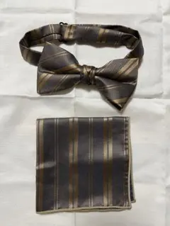 蝶ネクタイ　チーフ 　ブラウン　金 ゴールド ストライプ