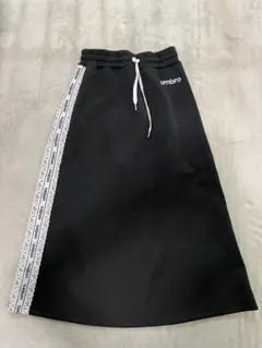 umbro スカート 140 しまむら