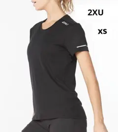 【未使用品】2XU W Aero Tee XS ブラック ランニングウェアのサムネイル
