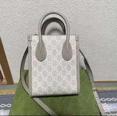 GUCCI❤️バンブーハンドル スクエアショルダーバッグ ホワイト 3WAY 