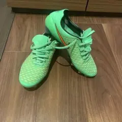 ミントグリーン サッカーシューズ スパイク 鉄ポイント