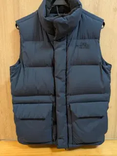 THE NORTH FACE ダウンベスト　ブラックロゴ　ネイビー