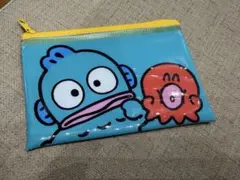 サンリオ ダイソー フラットポーチ ハンギョドン