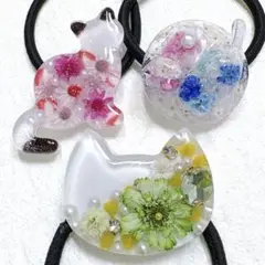 ⑥⑨レジンヘアゴム。3個セット。ジャレ猫。グデ猫。大きい猫。苺猫。スターフラワー