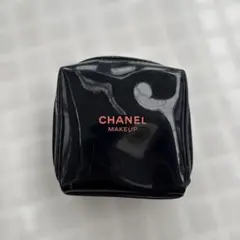CHANEL ポーチ　エナメル　小物入れ