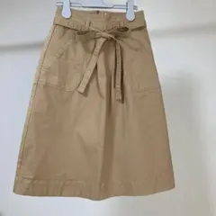 GAPベージュ フレアスカート リボン付き