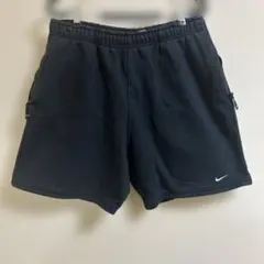 Nike 黒 ショートパンツ XLサイズ　スウェットショーツ　スウォッシュ