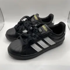 [アディダス] STREETTALK OOC27 コアブラック(JP8276)のサムネイル