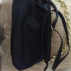 H＆M ショルダーバック　黒