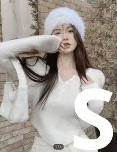 SHEIN ホワイトリブニットクロップド丈 ニット