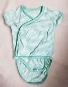 ユニクロ　ベビー　70 ボディスーツ（前開き）　半袖