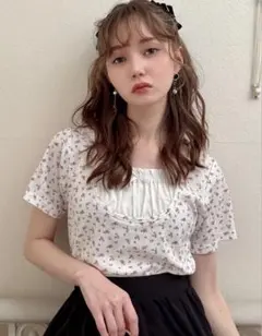 GRL 花柄フリルレイヤード風トップス gn278 未開封