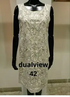 DUALVIEW コード刺繍ワンピース（麻100%、春夏）のサムネイル