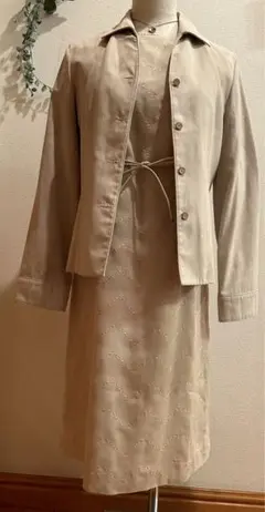 Aylesbury ワンピースとジャケットのセットアップ　東京スタイル　9号