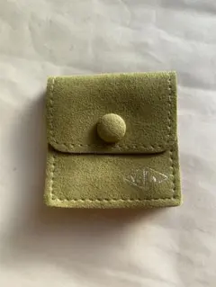 Van Cleef & Arpels グレーポーチ