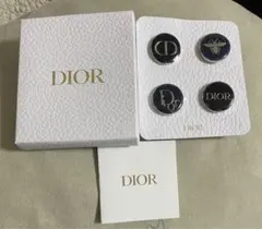 Dior Beautyノベルティ ロゴ入りピンバッジ 4個セット　ブローチ