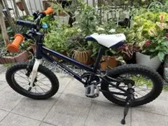 手渡限定】ヨツバサイクル 22インチ キャプテンネイビー - メルカリ