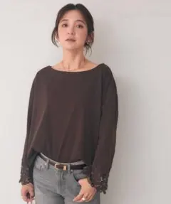 RIVE DROITE(リヴドロワ)レースカフスカットソー ブラウン