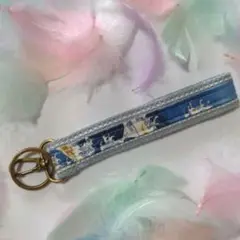 Item thumbnail for item a9b463e4-ce15-44c2-aee1-33ad95285590