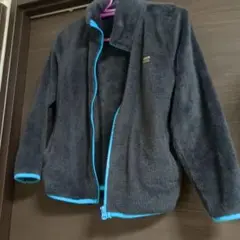 フリースジャケット グレー 青ファスナー