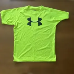 アンダーアーマー　Tシャツ
