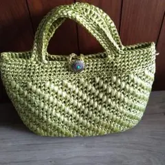 Item thumbnail for item a3865539-7c90-4db2-822b-6cd9a7871211