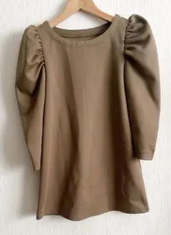 【美品、未着用】weakend. トップス　パフスリーブニット