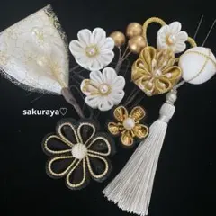 【497】つまみ細工髪飾り　卒業式袴　成人式　結婚式　入学式　白金銀黒ちょい足し