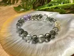 マカバ水晶とクラック水晶（緑）とシトリン天然とラベンダーアメジストのブレスレット