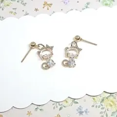 No.413☆クリスタル・キャット ピアス イヤリング マスクチャーム