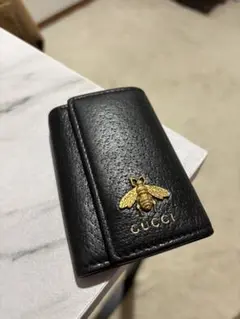 GUCCI アニマリエ ビー 6連キーケース ブラック - メルカリ