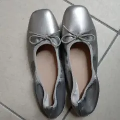 シルバー リボン付き バレエシューズ Mサイズ