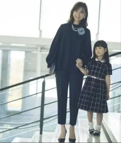 ルイルエブティック プリーツフレアトップス＆パンツ フォーマル スーツ ネイビー