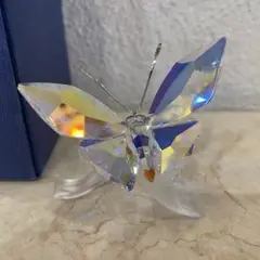 スワロフスキー 欠けSparkling Butterfly　葉と蝶 バタフライ