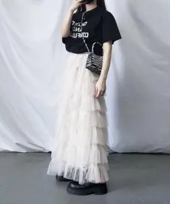 【超美品】チュールフリルボリュームスカートのサムネイル