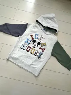 本日限定値下げ！ディズニー ミッキーパーカー　フードつきトレーナー長袖130cm