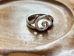 Item thumbnail for item 3d91cbcf-ab98-44e5-8d5d-e1ce2b835267