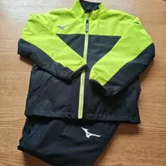 Mizuno サイズ120 ネオンイエロー　ウィンドブレーカー　上下セット