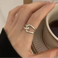 匿名配送【新品】ダブルライン 調整可能 ニュアンスデザイン シンプルリング