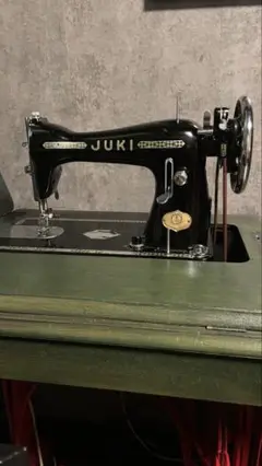 JUKI アンティーク　足踏みミシン No.525 JUKI ジューキ製 家庭用足踏みミシン：アンティーク