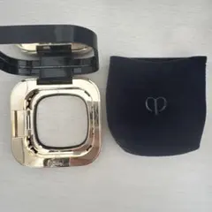 クレ・ド・ポー ボーテ タンクッションエクラルミヌ ケース