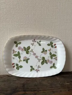Wedgwood 花柄 長方形皿　お菓子皿