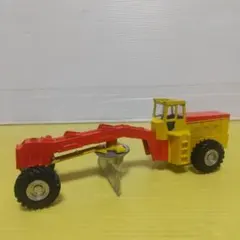 Dinky Toys 1412 赤いジープ 牽引用クレーン付き - メルカリ
