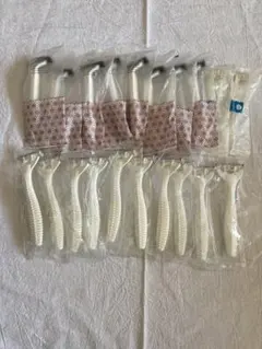 メンズ剃刀 20本セット 使い捨て髭剃り　ディスポーサブル 出張用 アメニティ