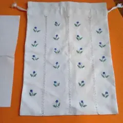 花柄刺繍の巾着袋　A4サイズ
